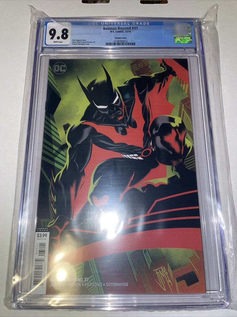 BATMAN BEYOND #37 MANAPUL VARIANT CGC 9.8 NM/MT 1ST BATWOMAN BEYOND